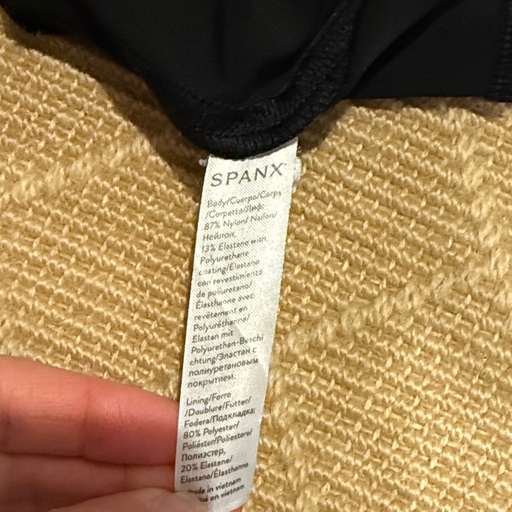 SPANX Black Camouflage Leggings size M - Picture 8 of 8